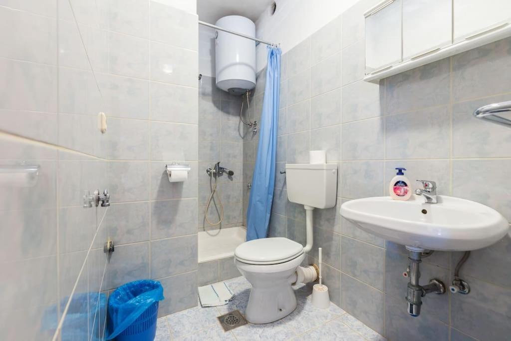 Picic Guesthouse Luka  Exterior foto